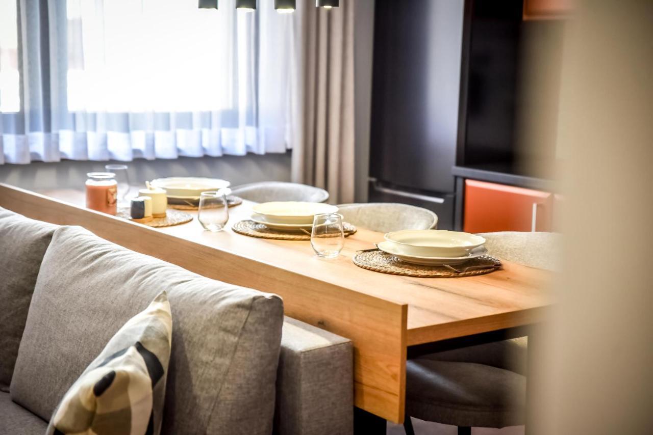 Podtatrzanskie Apartamenty Нови Тарг Екстериор снимка