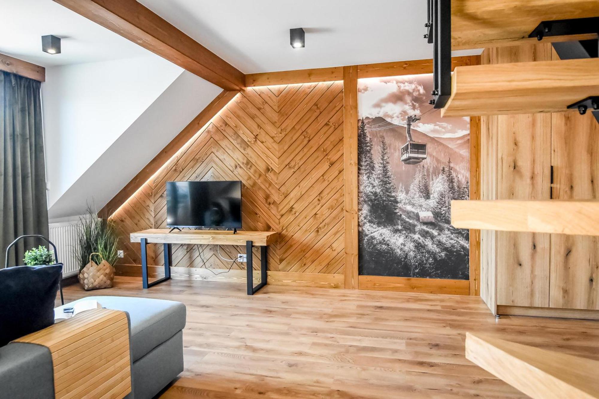 Podtatrzanskie Apartamenty Нови Тарг Екстериор снимка
