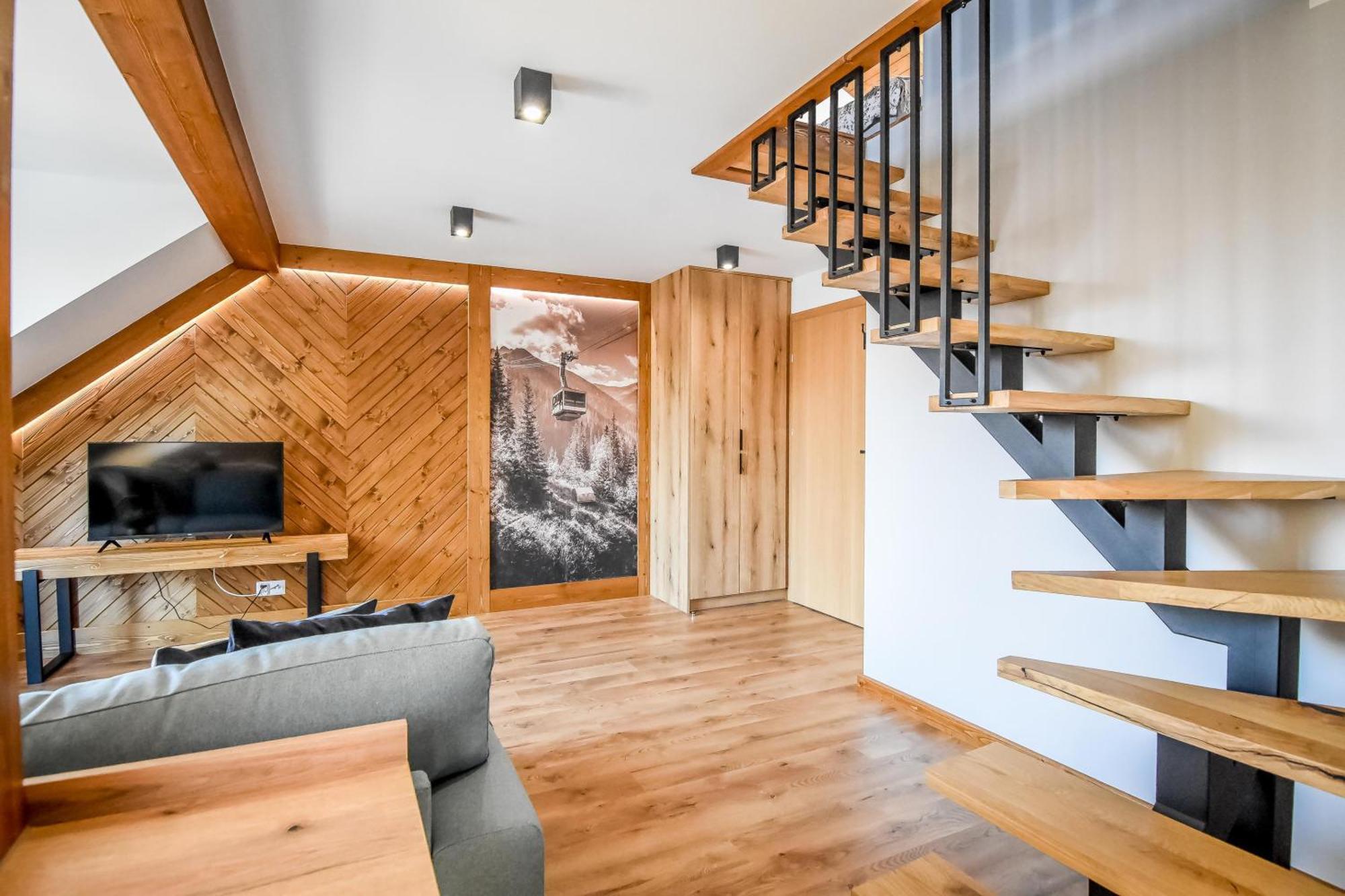 Podtatrzanskie Apartamenty Нови Тарг Екстериор снимка