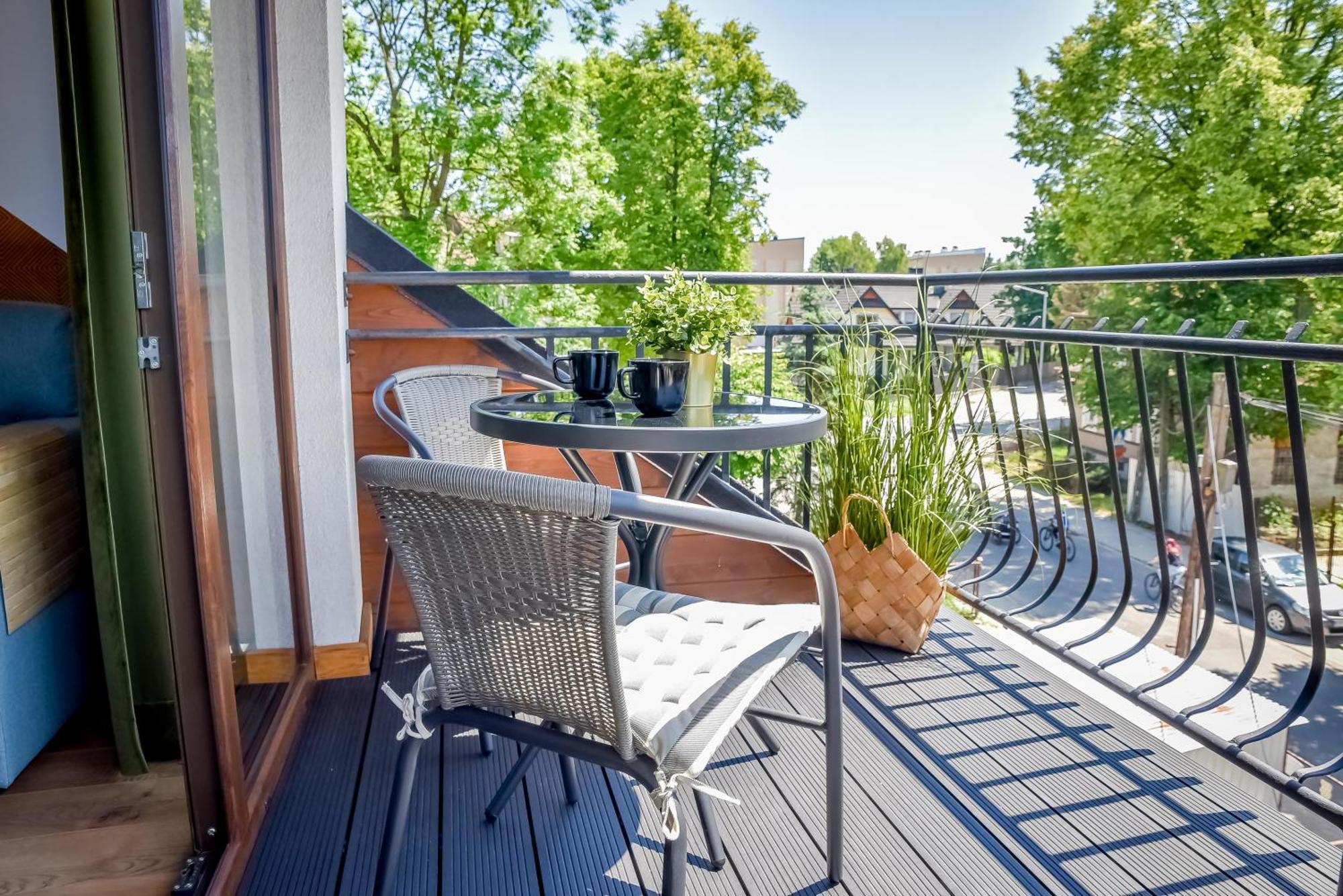 Podtatrzanskie Apartamenty Нови Тарг Екстериор снимка